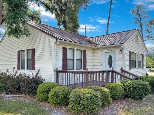 1104 3RD STREET NW, Jasper, FL 32052