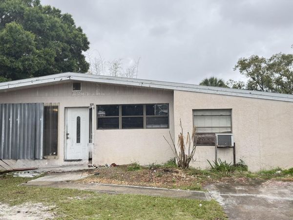 738 Lund Circle , Melbourne, FL 32901
