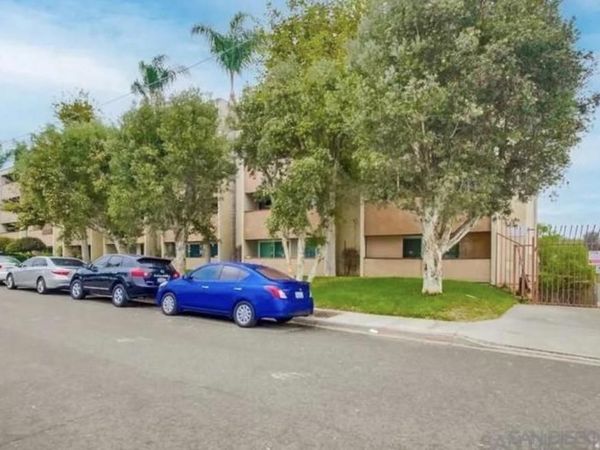 4041 Oakcrest Dr, Unit 408, San Diego, CA 92105