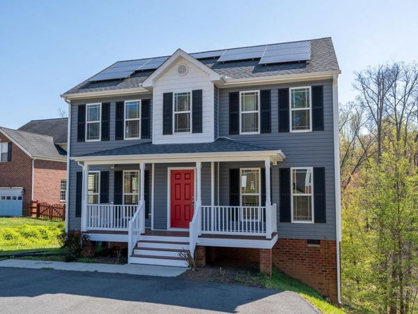 6092 FLINTSTONE DR , Barboursville, VA 22923