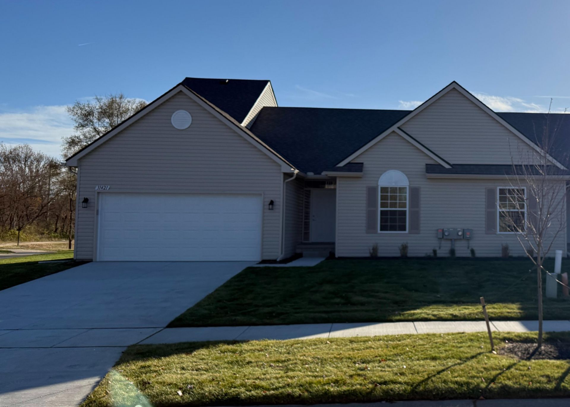 31573 Augusta Drive, Unit 70, Romulus, MI 48174 Main Photo