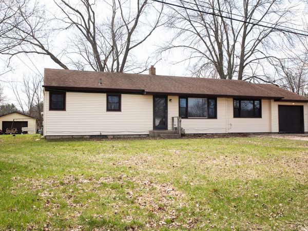 4556 Riverbend Drive SW, Grand Rapids, MI 49534