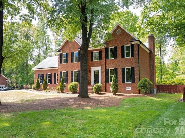 1507 Chadmore Lane NW, Concord, NC 28027