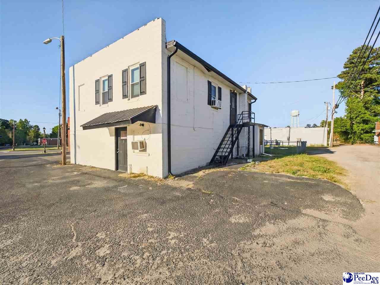 108,110,112 Seaboard Ave Photo 5