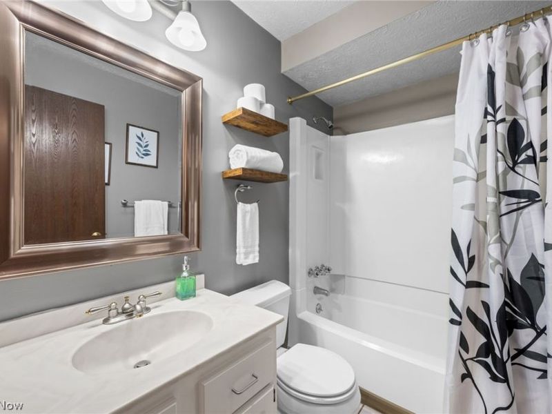 20768 White Bark Drive , Strongsville, OH 44149 Photo 27