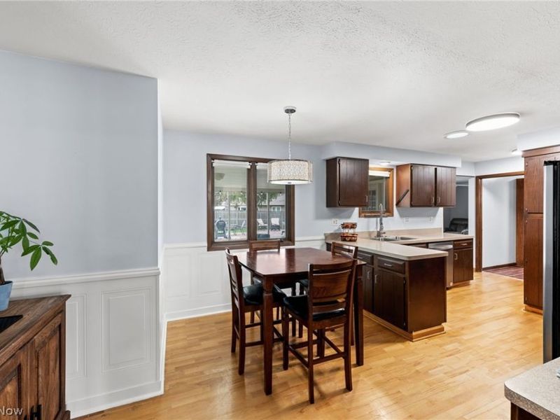 20768 White Bark Drive , Strongsville, OH 44149 Photo 8