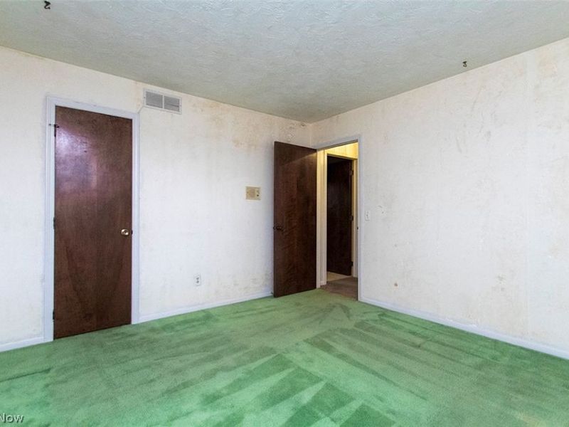 296 Windward Drive , Elyria, OH 44035 Photo 27