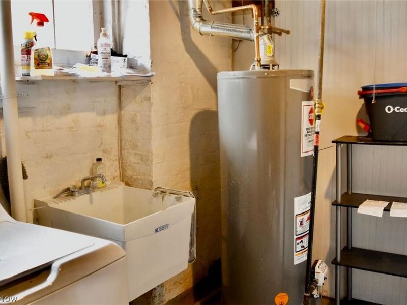 3181 Scarborough Road, Cleveland, OH 44118 Photo 28