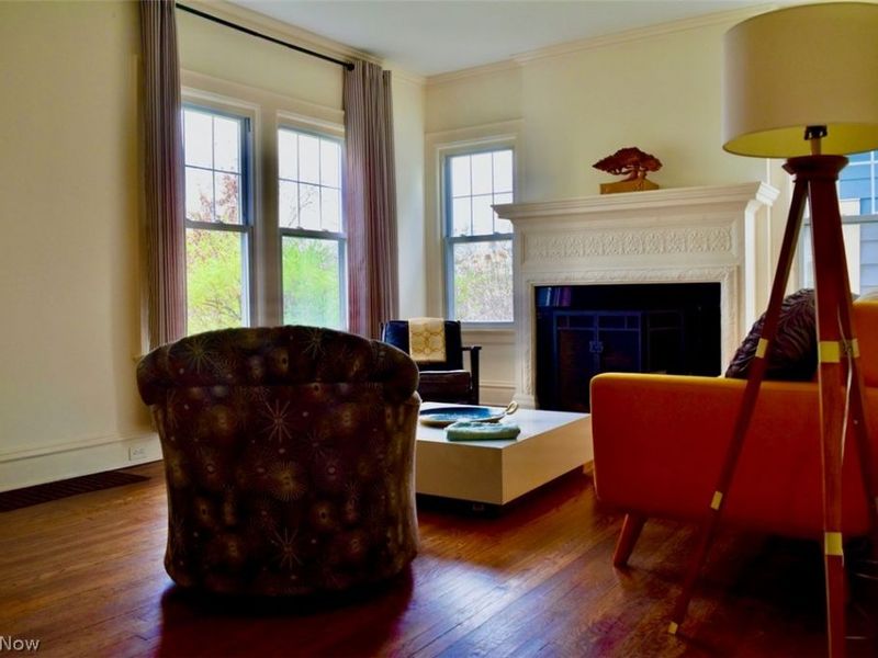 3181 Scarborough Road, Cleveland, OH 44118 Photo 5