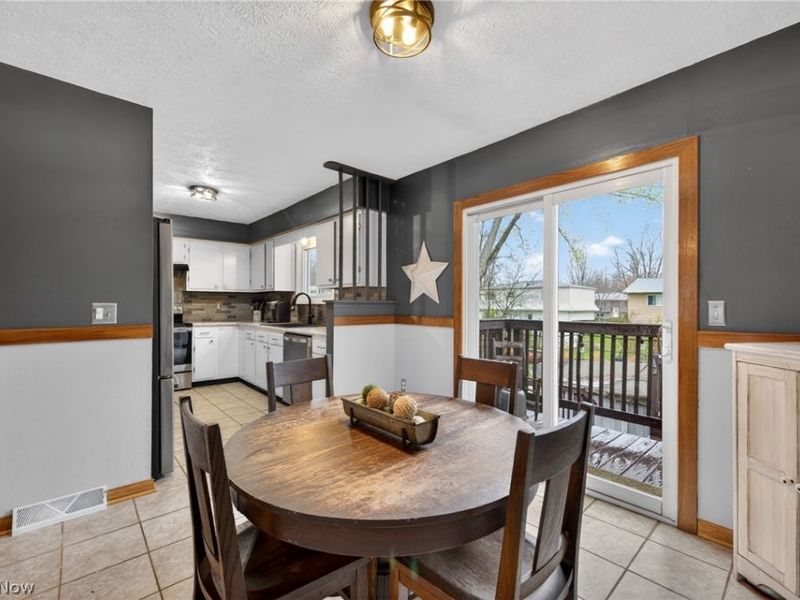 412 Stonewood Street, Canal Fulton, OH 44614 Photo 12