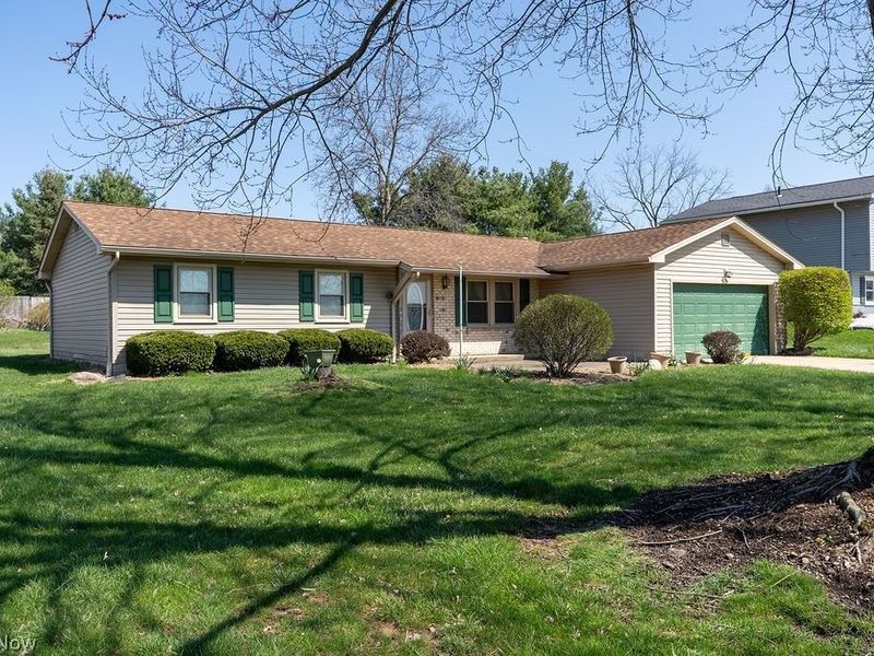 178 Carter Circle, Boardman, OH 44512 Photo 2