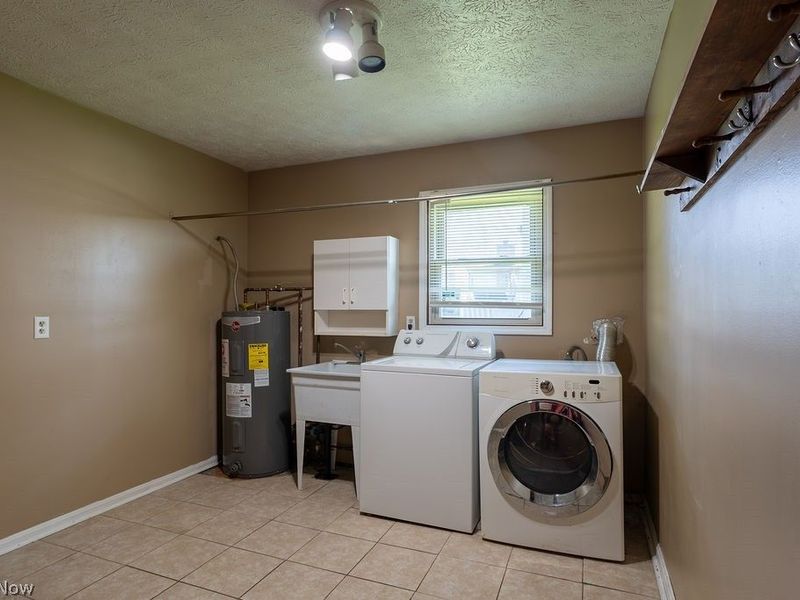 178 Carter Circle, Boardman, OH 44512 Photo 21