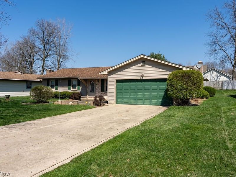 178 Carter Circle, Boardman, OH 44512 Photo 3