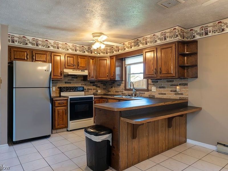 178 Carter Circle, Boardman, OH 44512 Photo 6