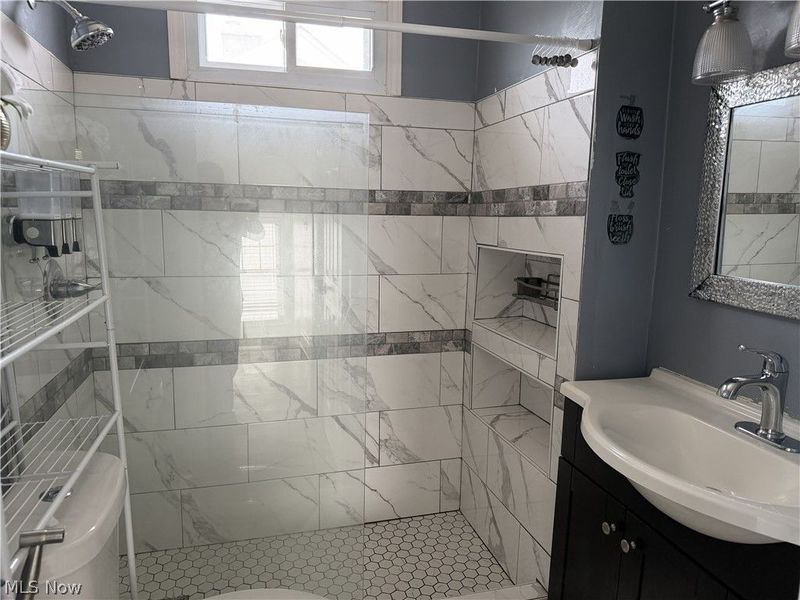 4088 W 49th Street, Cleveland, OH 44144 Photo 13