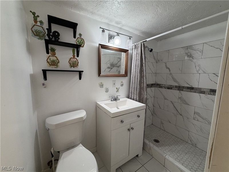 4088 W 49th Street, Cleveland, OH 44144 Photo 21