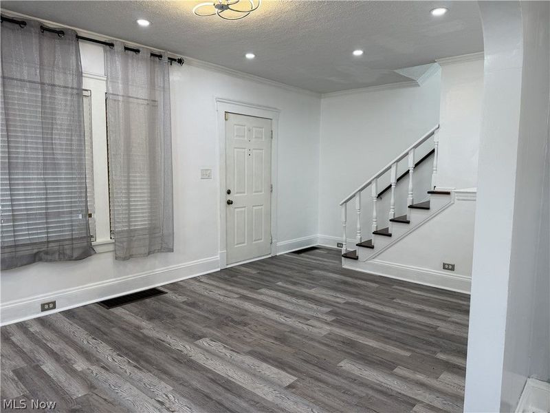 4088 W 49th Street, Cleveland, OH 44144 Photo 8