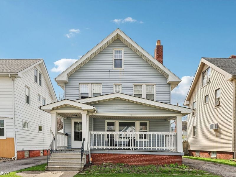 3854 Summit Park Road, Cleveland Heights, OH 44121 Photo 1