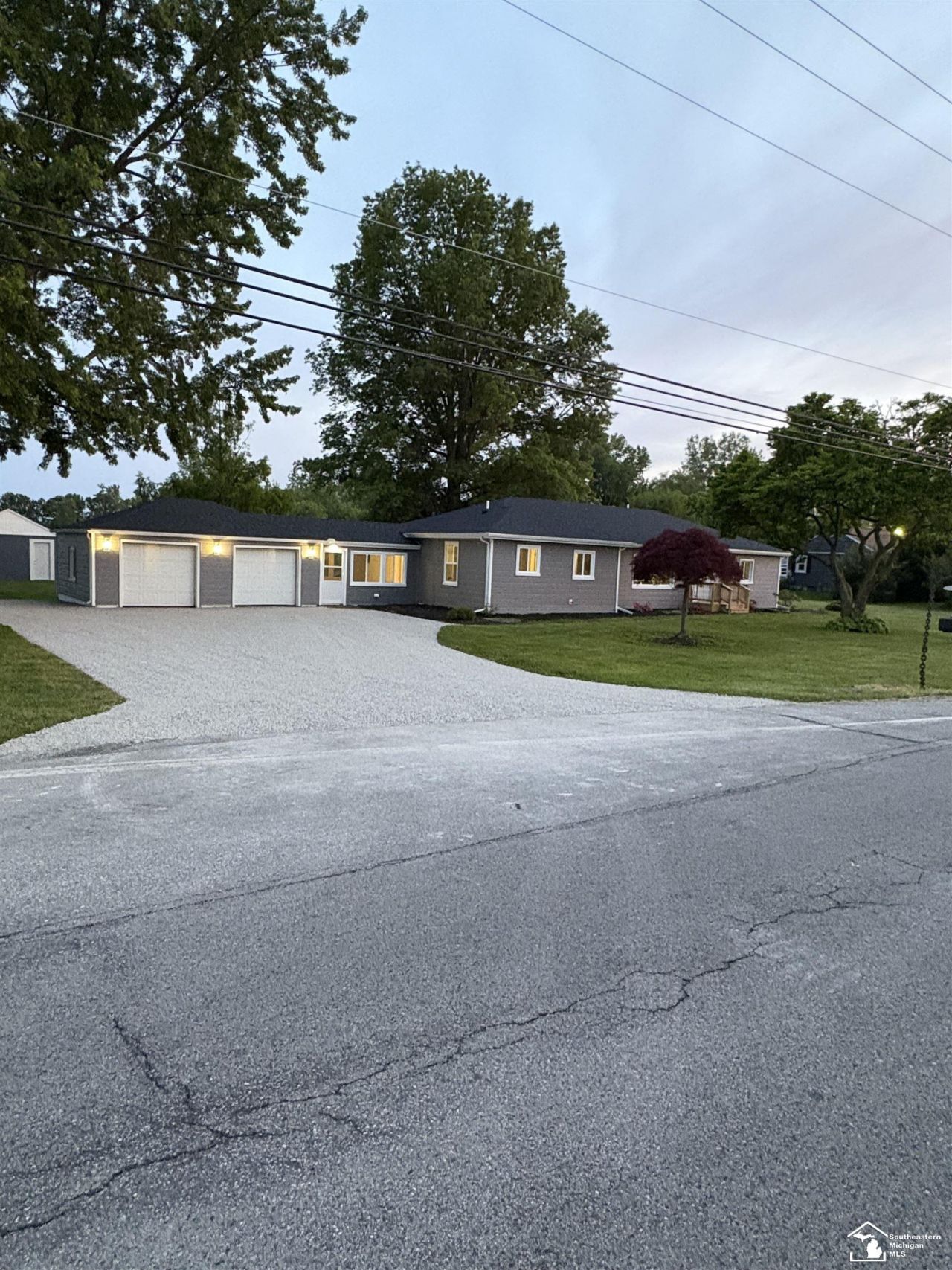 163 E Sterns Road, Temperance, MI 48182 Main Photo