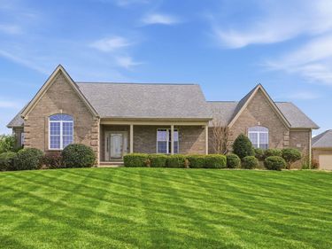 213 Supreme Court, Berea, KY 40403