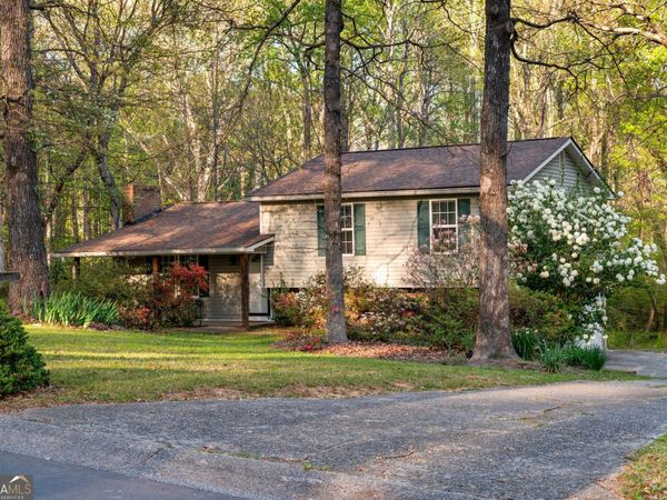 516 Teague Drive NW, Kennesaw, GA 30152