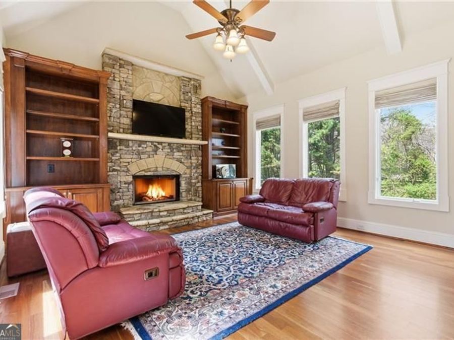 Property Image 27