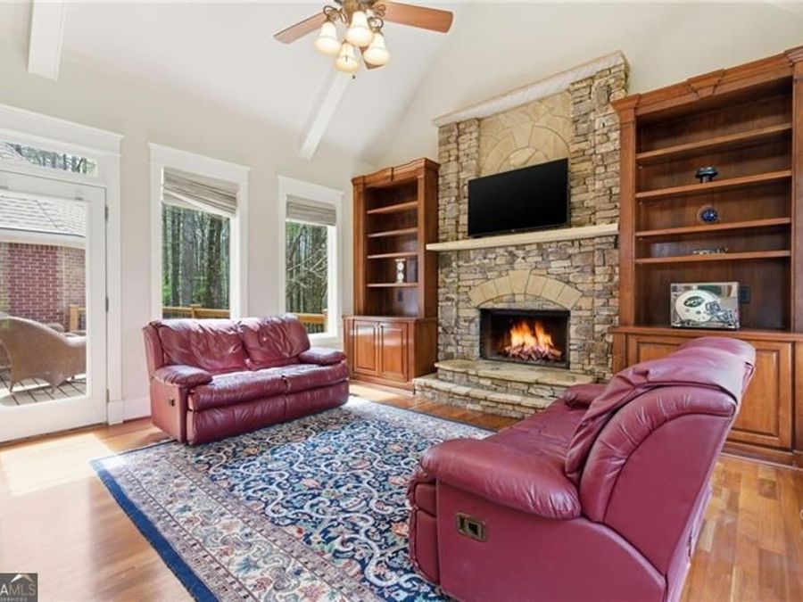 Property Image 29