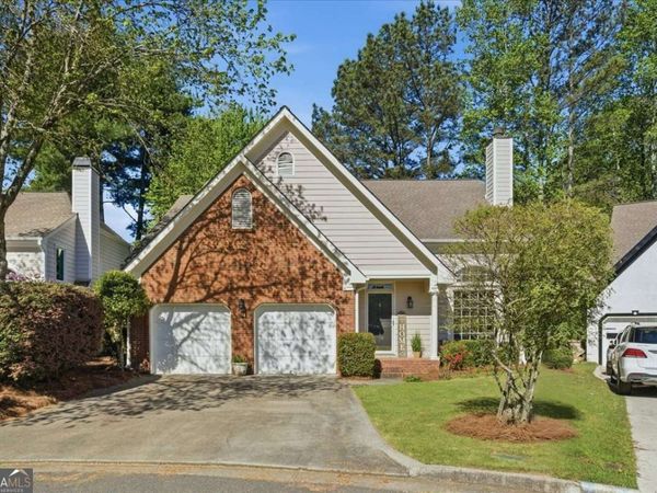220 Ridge Point Court, Alpharetta, GA 30022