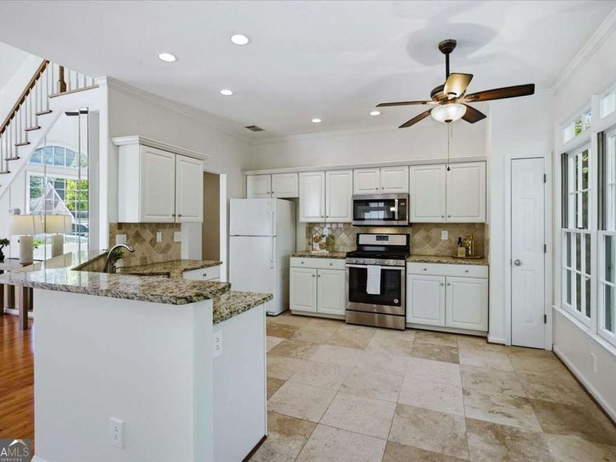 Property Image 16