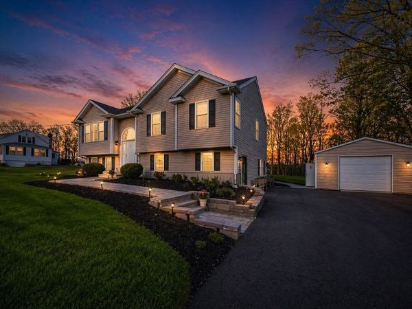 124 N Walker Street, Taunton, MA 02780