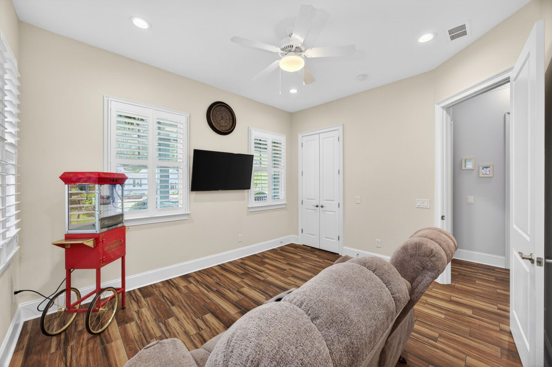 4030 Ten Shillings Way Photo 30