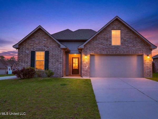18120 Evergreen Drive, Gulfport, MS 39503