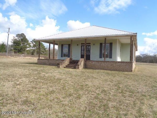2243 Crenshaw Road, Lucedale, MS 39452