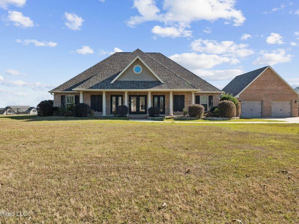 74 The Hills Drive, Carriere, MS 39426