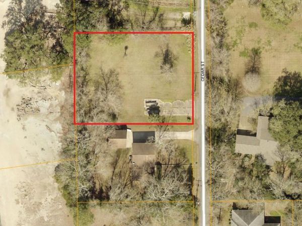 4515 Cedar Street, Pascagoula, MS 39567