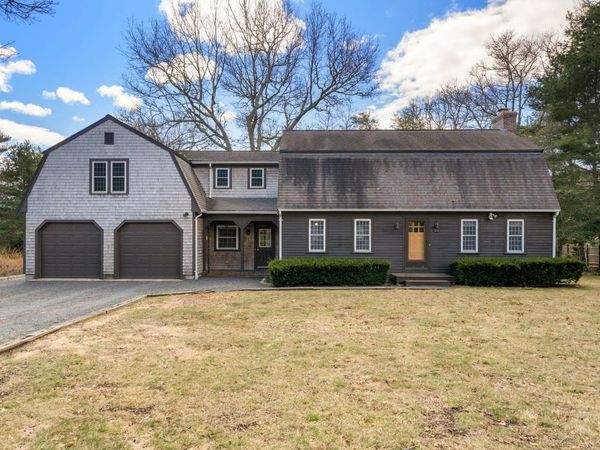 22 Pinecrest Drive , Forestdale, MA 02644