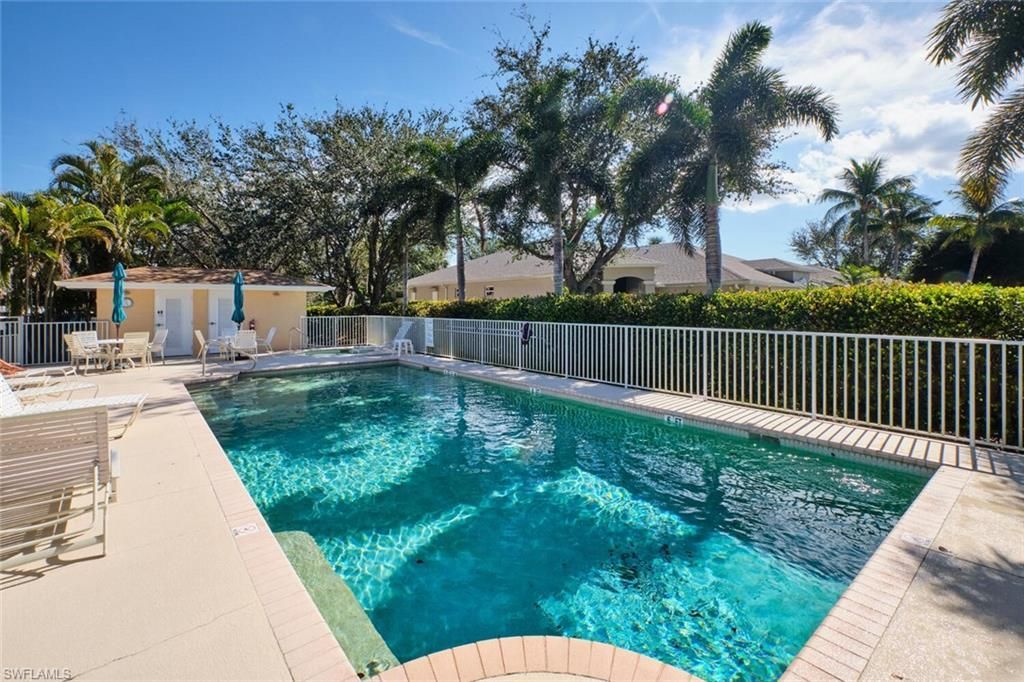 14401 Patty Berg Dr, Unit 306, Fort Myers, FL 33919 Photo