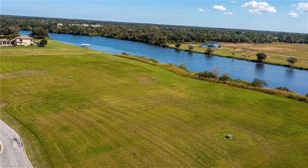 22820 Yellow Button Ln, Alva, FL 33920 Photo