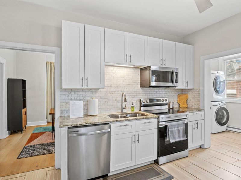 1515 Menlo Place, Columbus, OH 43203 Photo 17