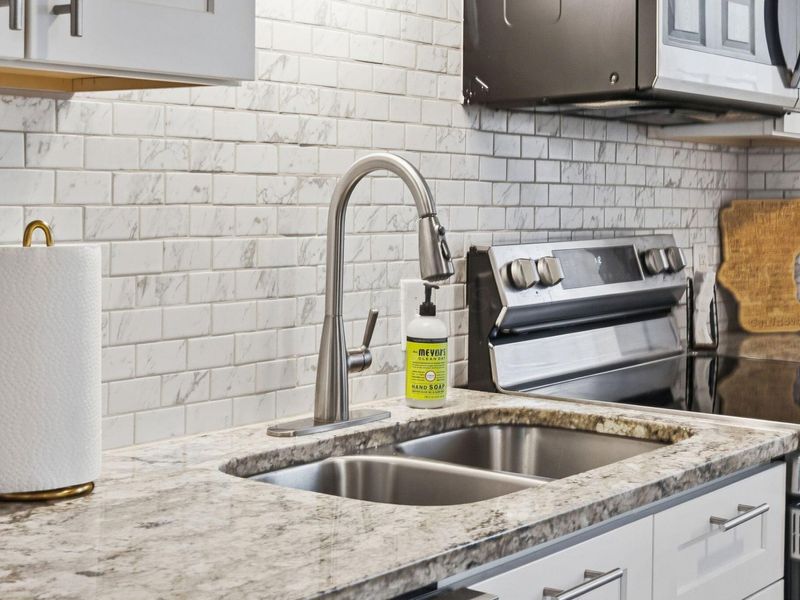 1515 Menlo Place, Columbus, OH 43203 Photo 18