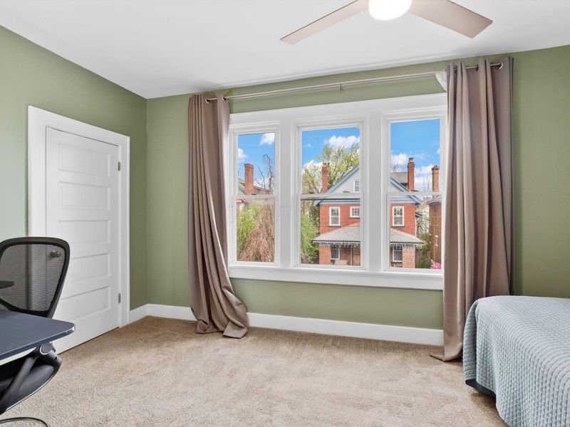 1515 Menlo Place, Columbus, OH 43203 Photo 24