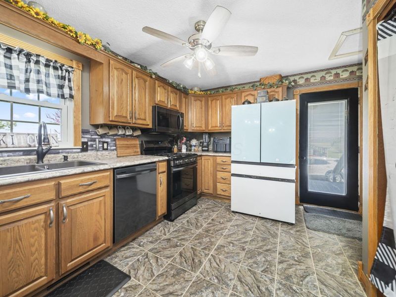 29521 Kime-Holderman Road, Circleville, OH 43113 Photo 24