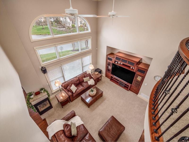 8674 Filiz Lane, Powell, OH 43065 Photo 12