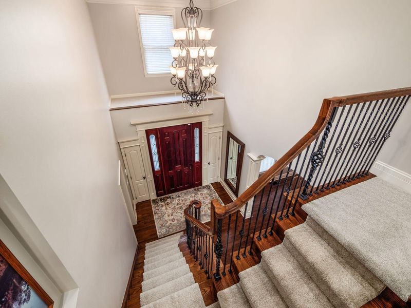 8674 Filiz Lane, Powell, OH 43065 Photo 5