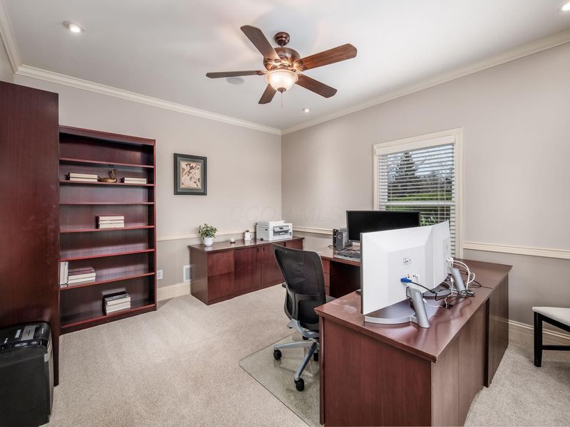 8674 Filiz Lane, Powell, OH 43065 Photo 8