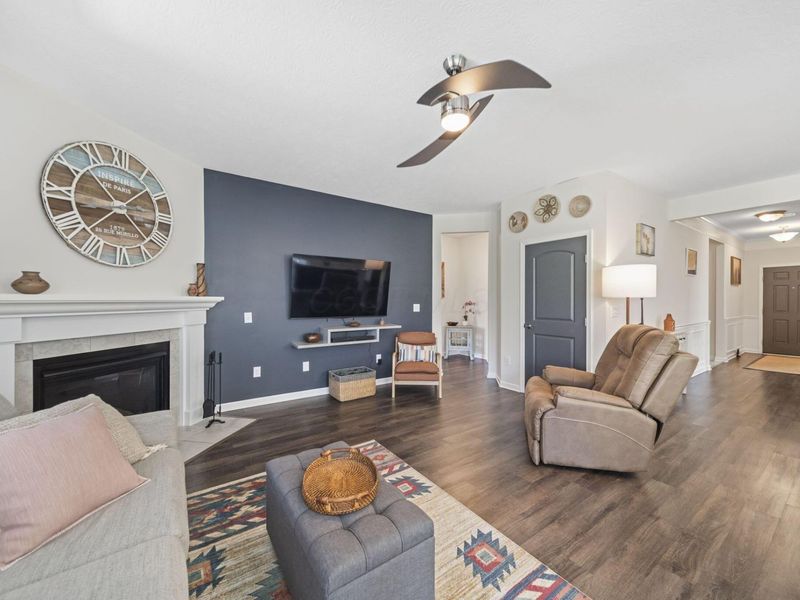 868 Zeller Circle, Pickerington, OH 43147 Photo 11