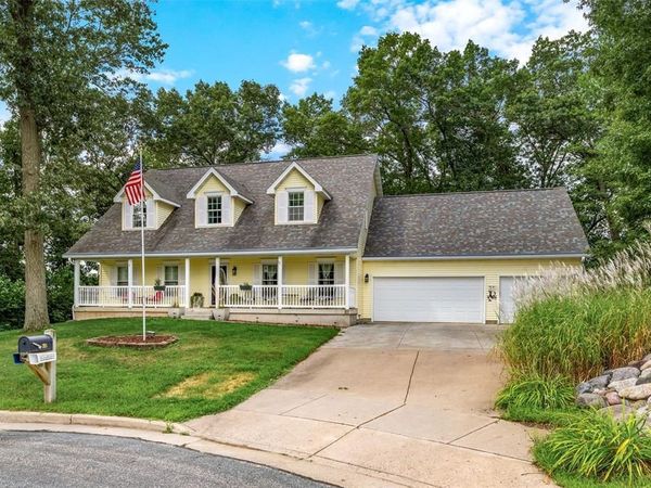 318 Paris Place, Eau Claire, WI 54703