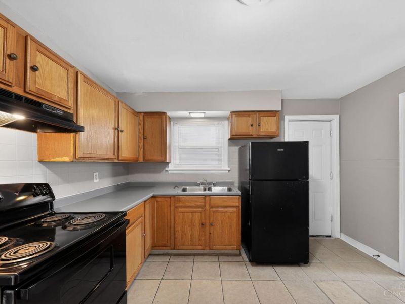 1631 Goodman Avenue, North College Hill, OH 45239 Photo 11