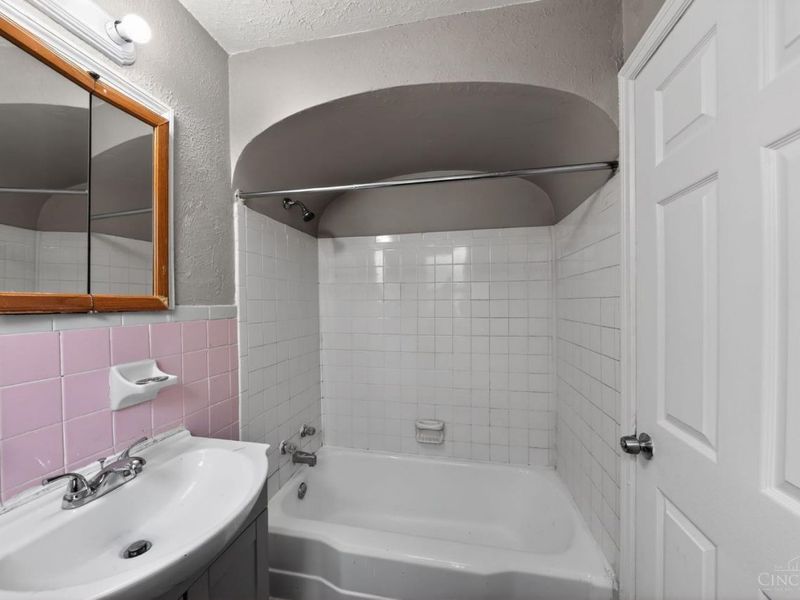 1631 Goodman Avenue, North College Hill, OH 45239 Photo 15