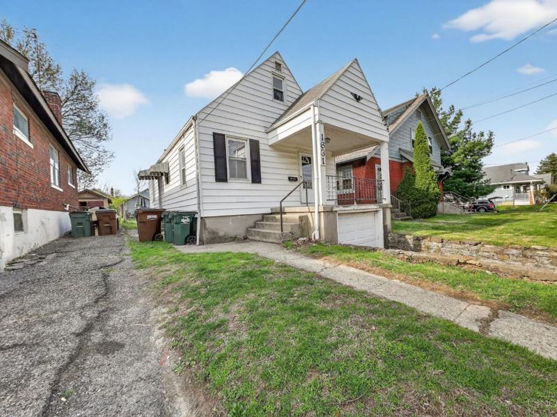 1631 Goodman Avenue, North College Hill, OH 45239 Photo 3